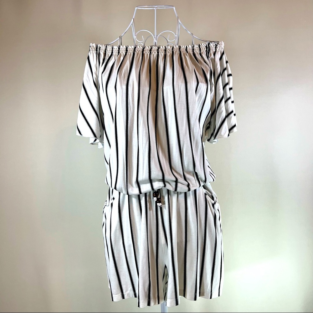 Off the shoulder Vaca Romper!!!